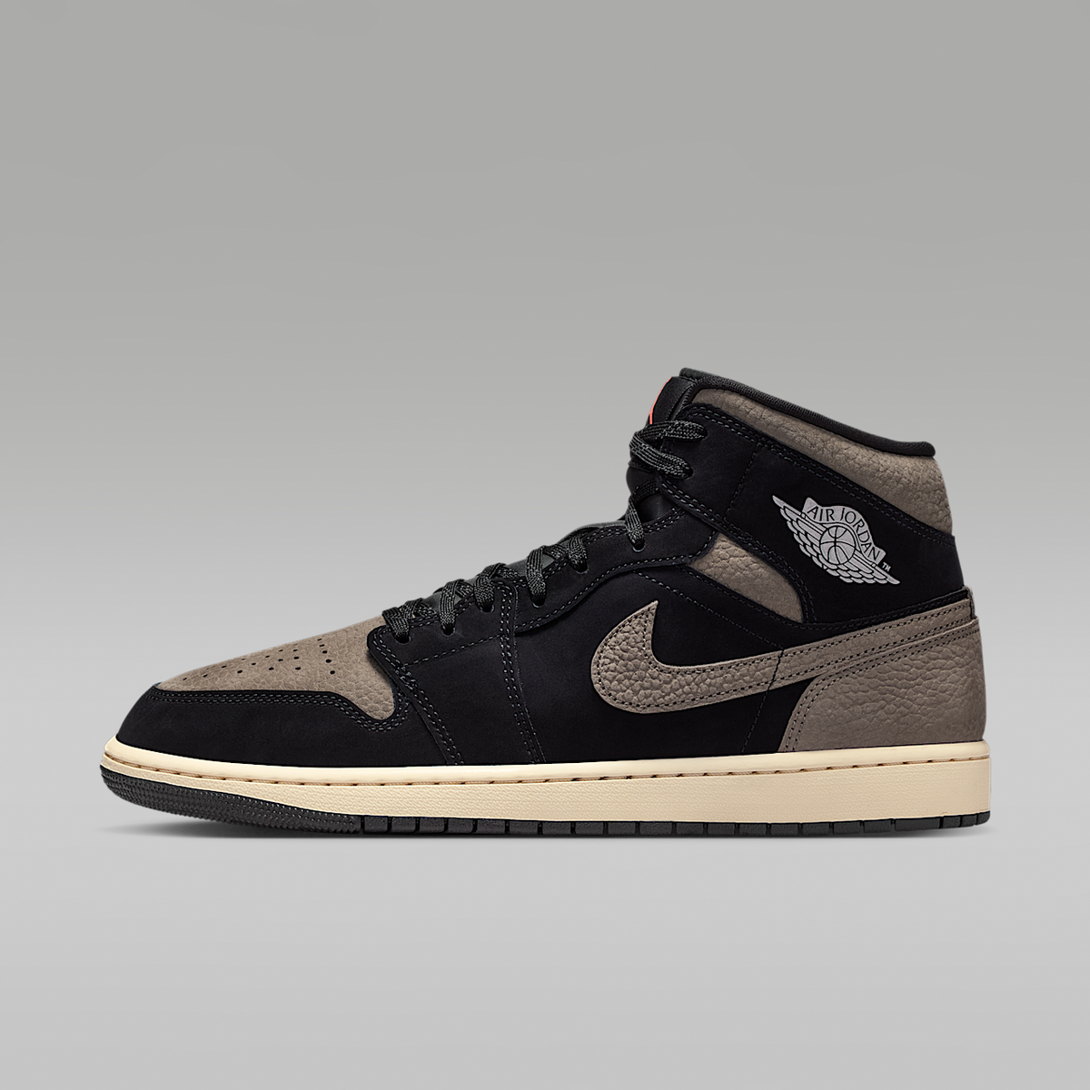 Air 1 Mid SE Shoes