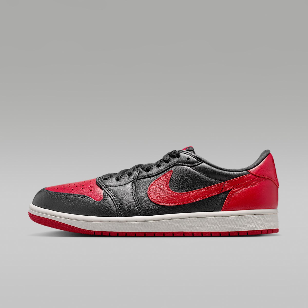 Air 1 Retro Low OG "Banned" Shoes