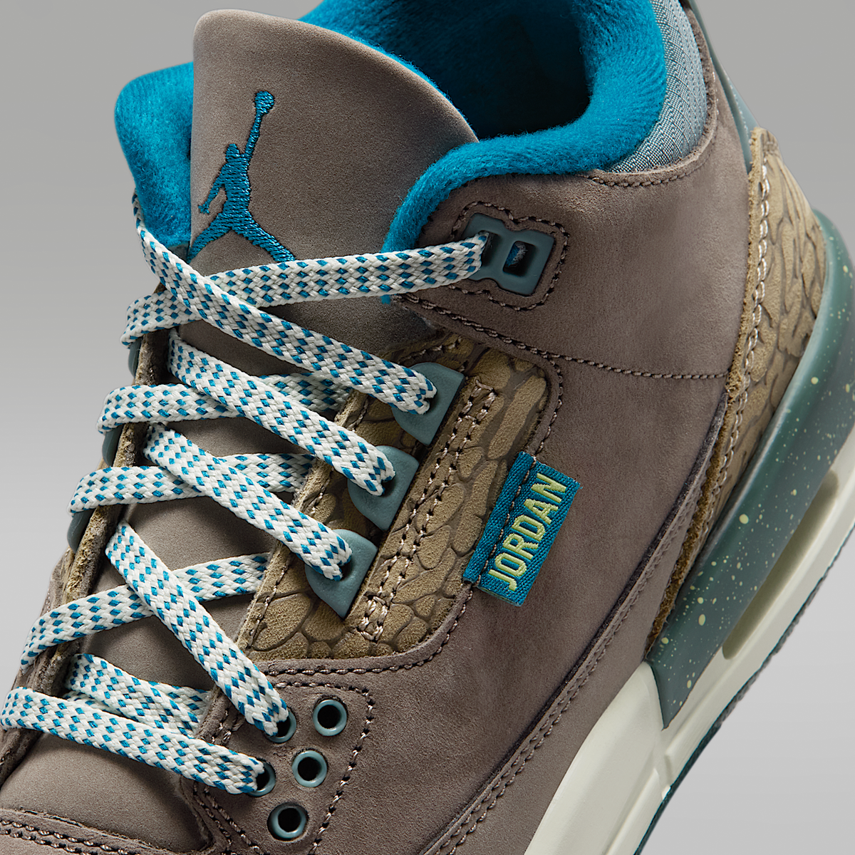 Air 3 Retro Big Kids' Shoes IB7066- 001
