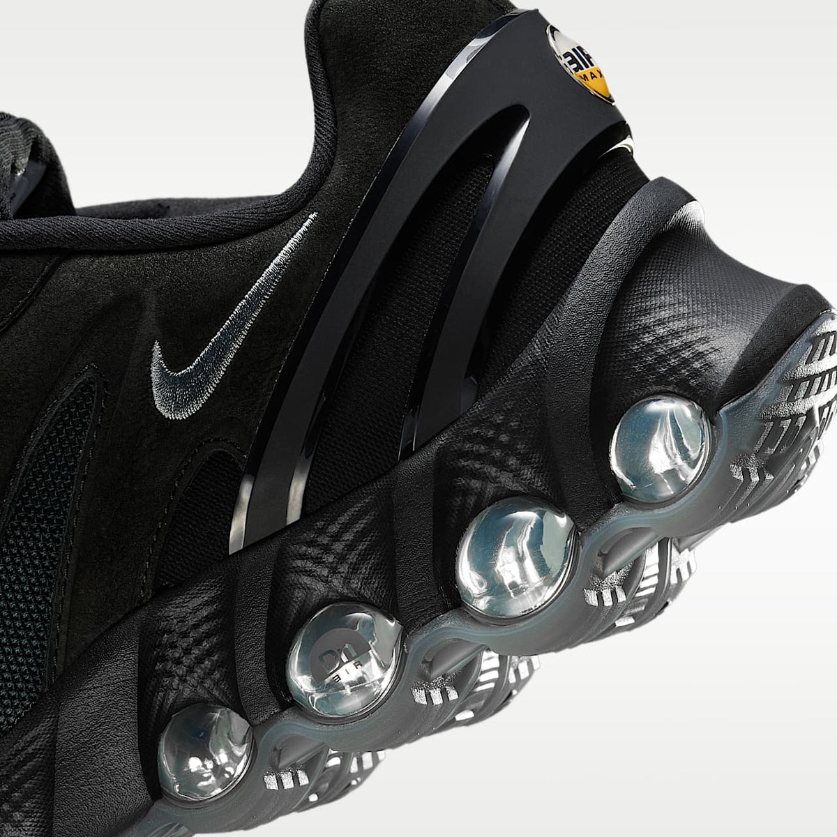 Air Max Dn8 Leather IB6381- 002