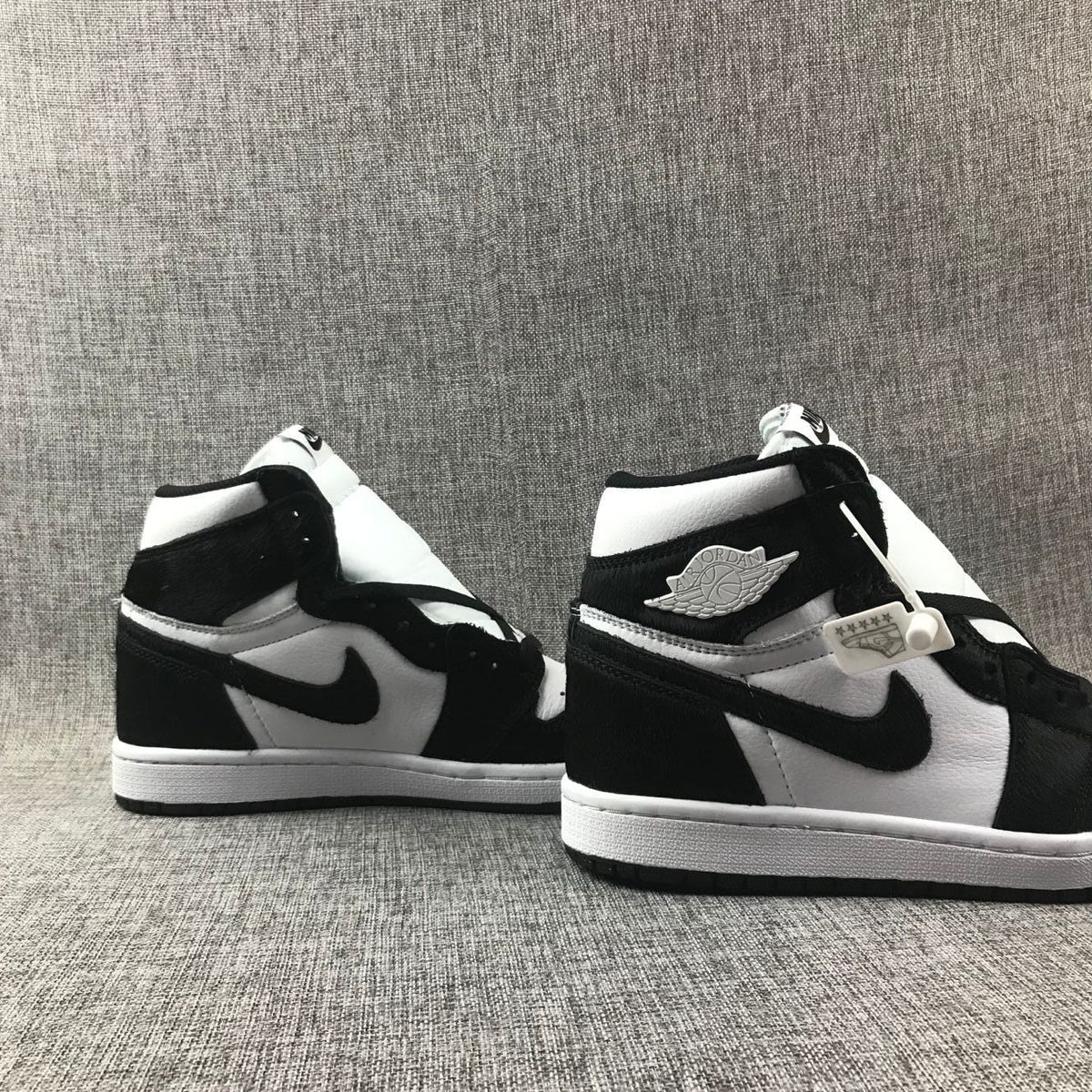 Air Jordan 1 Mid Black White Concord Style AJ1 Classic