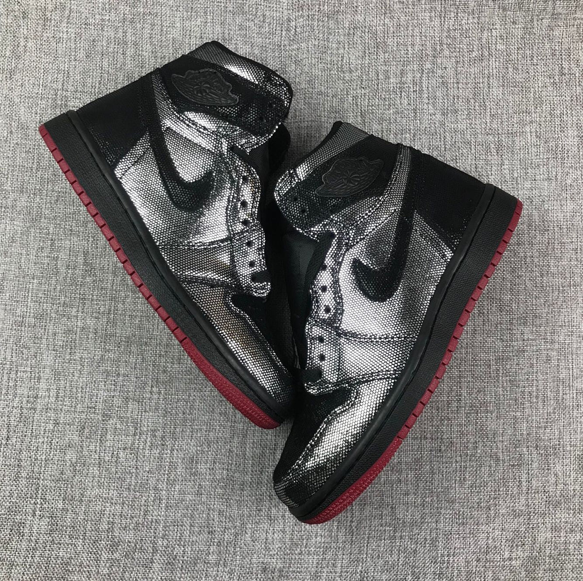 Air Jordan 1 Mid Modern Black Silver AJ1 Classic