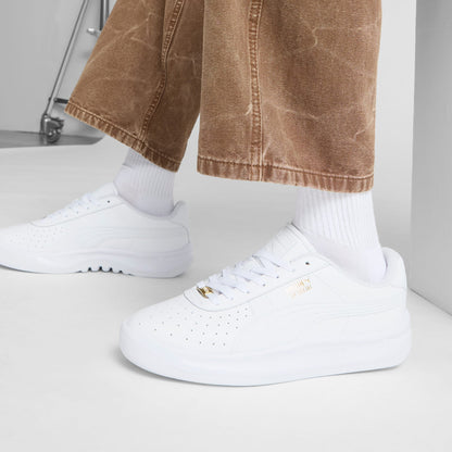 GV Special Retro Sneakers