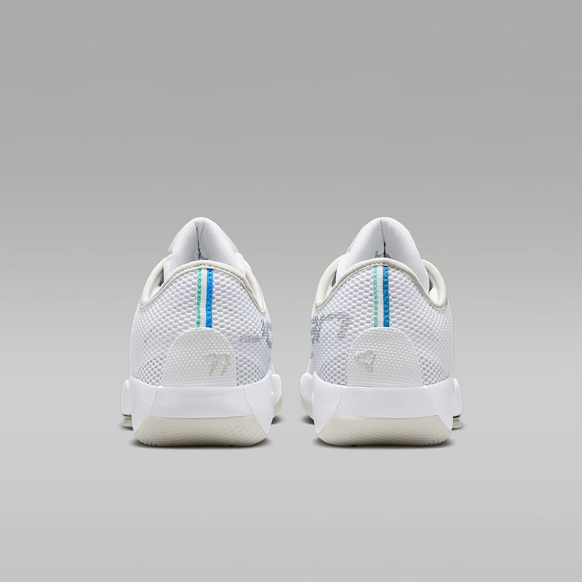 Luka 77 Basketball Sneakers