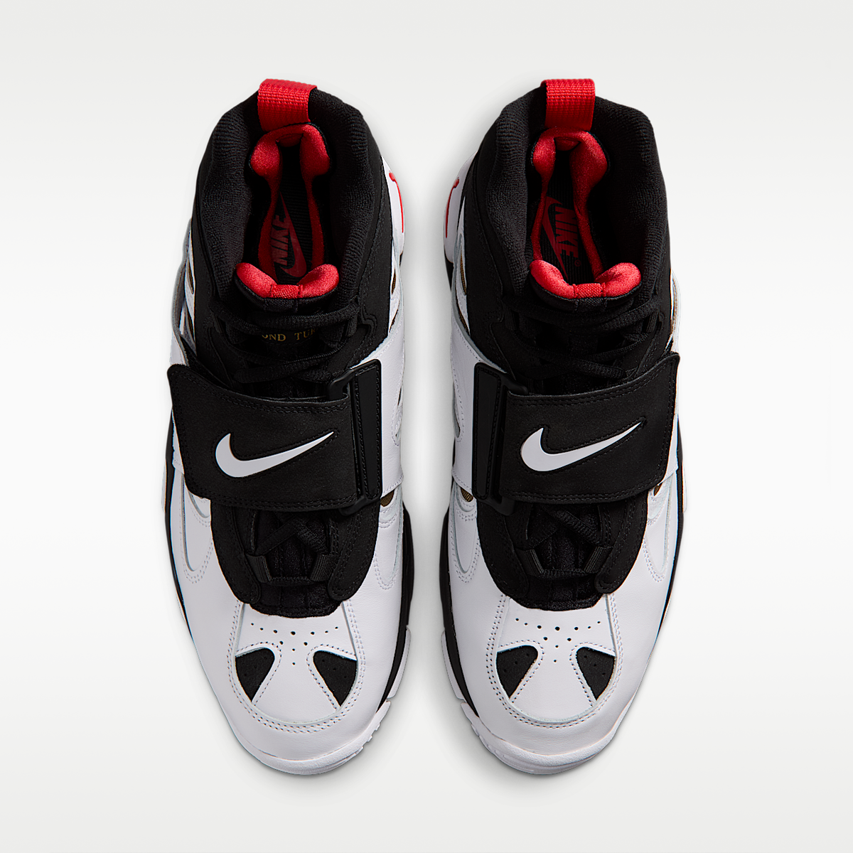 Air Diamond Turf 2 II7080- 001