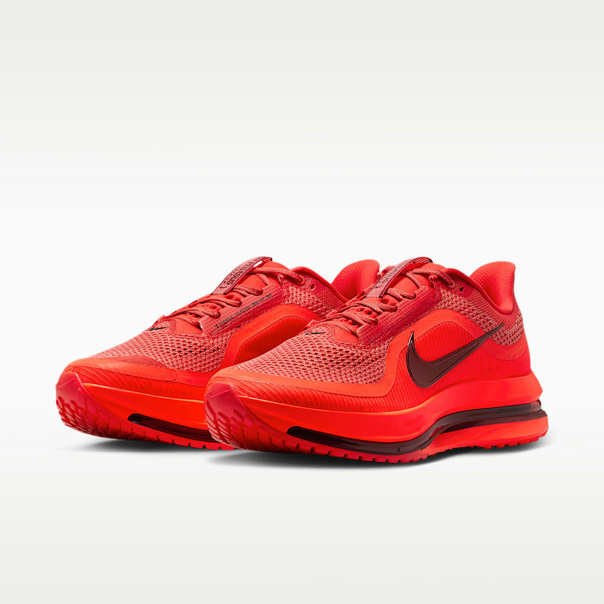 Pegasus Premium Men's Road Running Sneakers