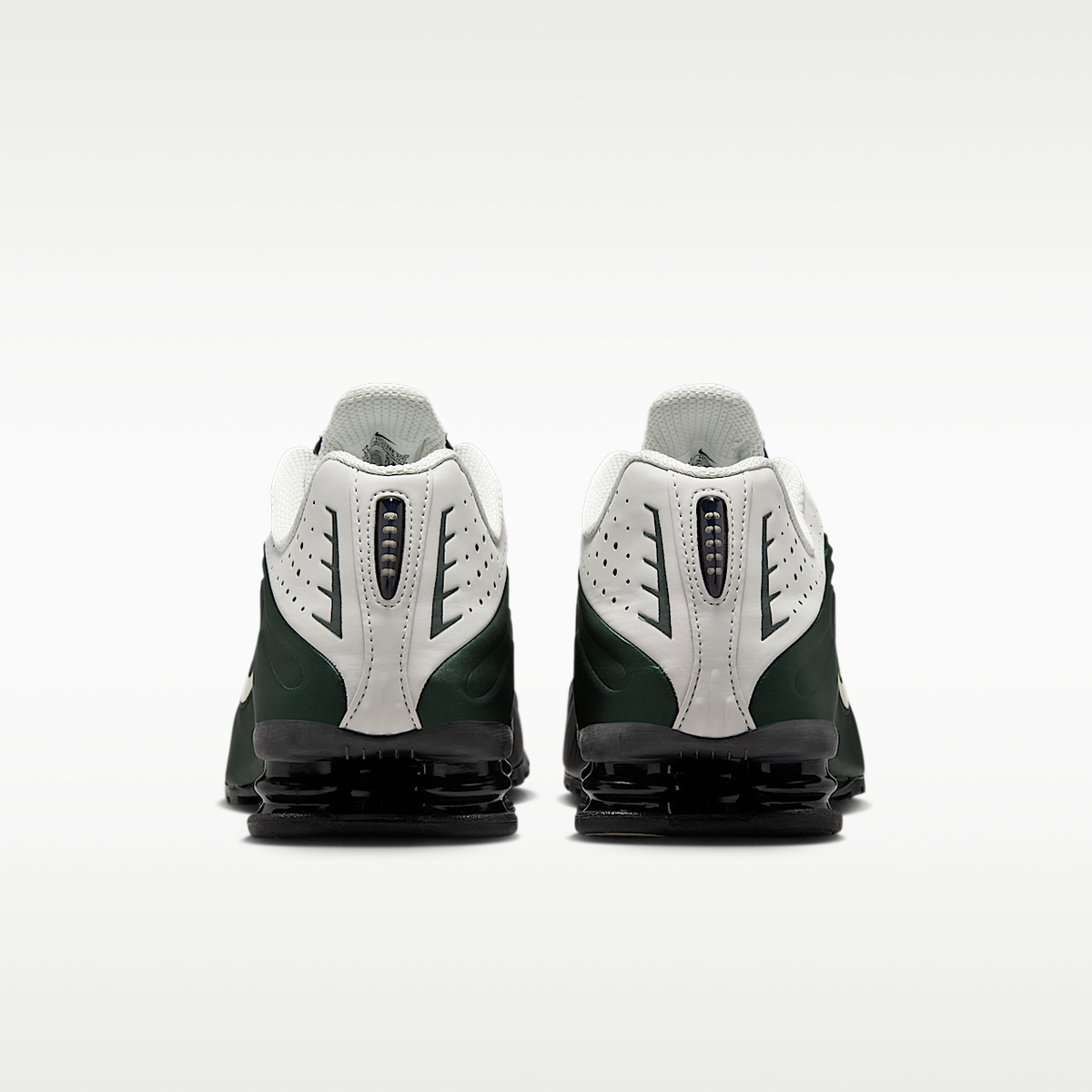 Shox R4 Shoes