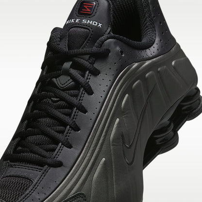 Shox R4 Shoes