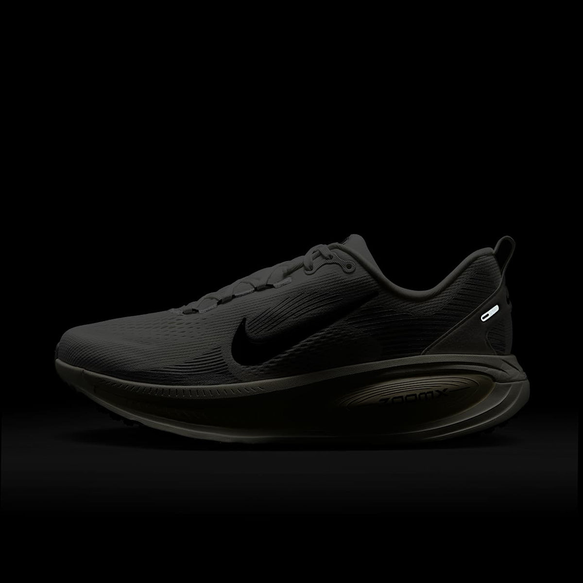 Vomero 18 Road Running Shoes