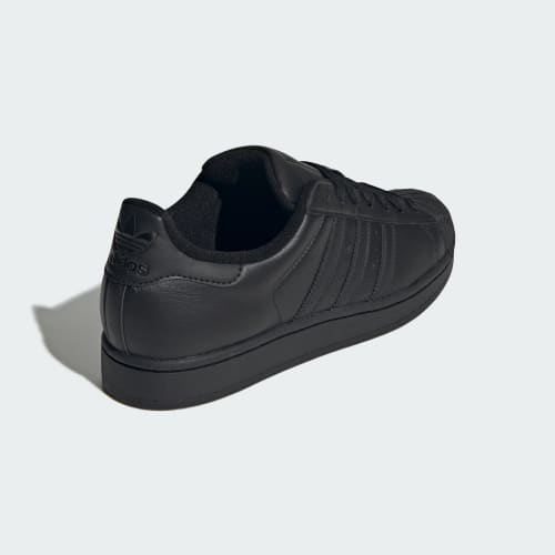 Superstar II Sneakers