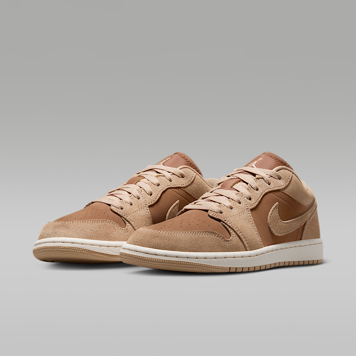 Air 1 Low Shoes