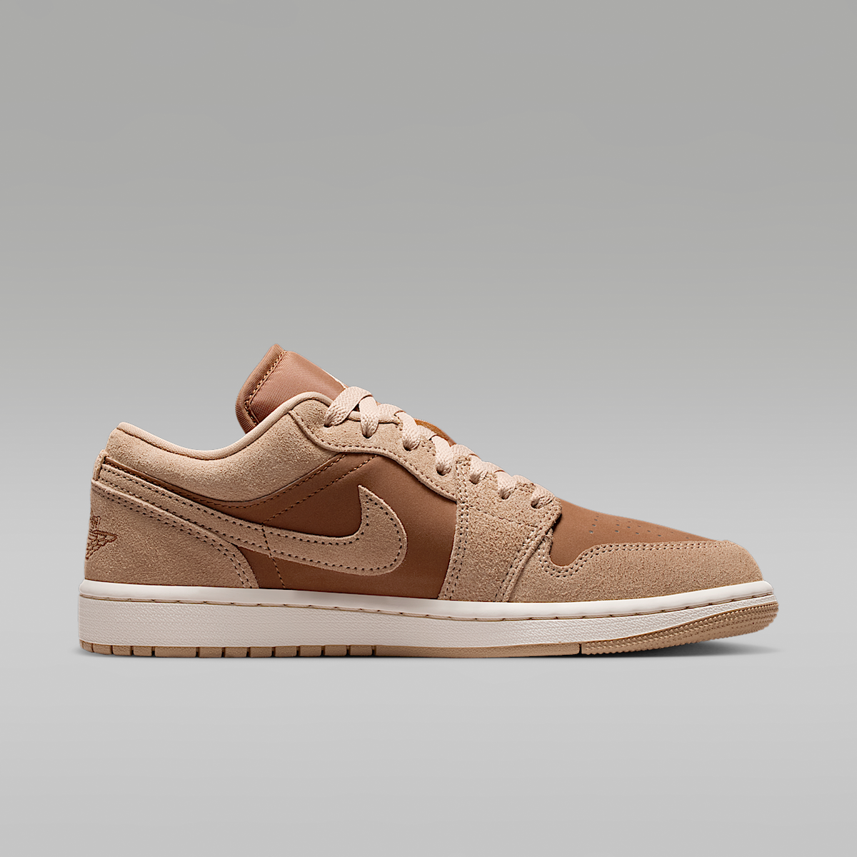 Air 1 Low Shoes