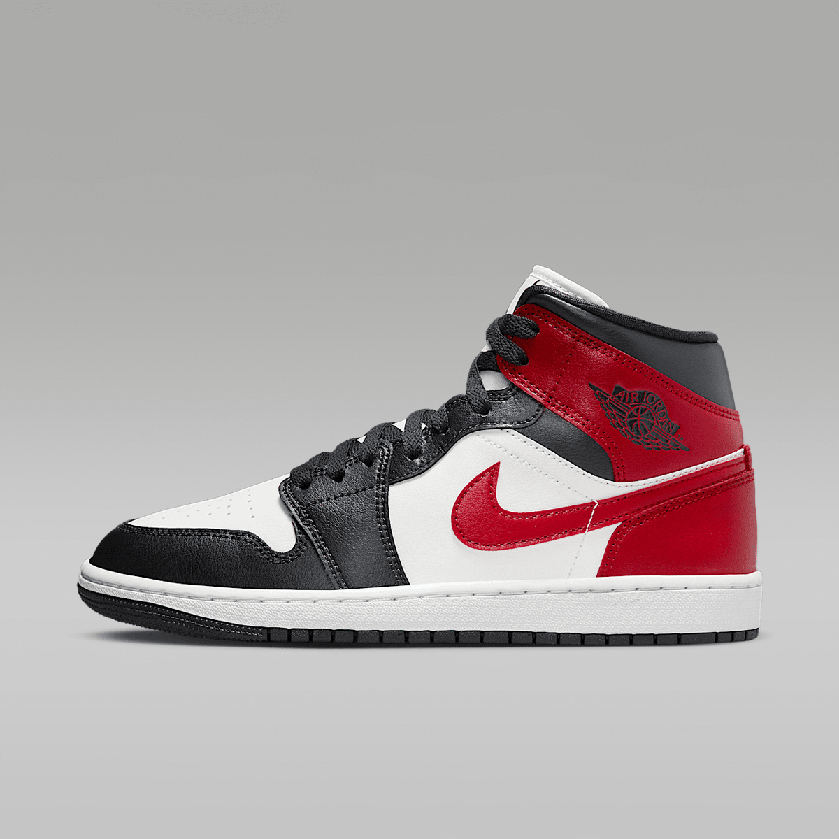 Air Jordan 1 Mid Shoes