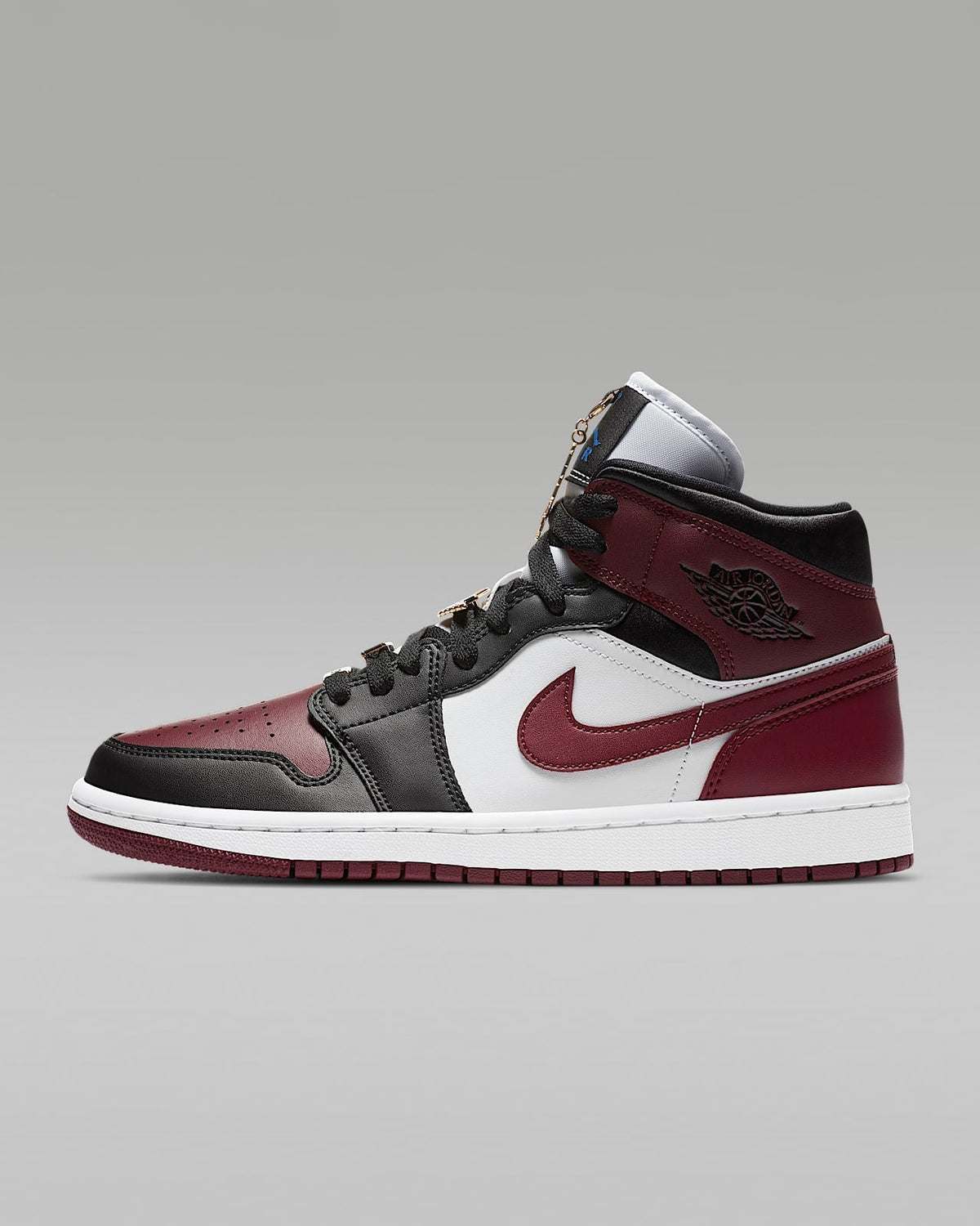 Air 1 Mid SE Sneakers