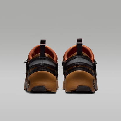 Trunner LX Shoes