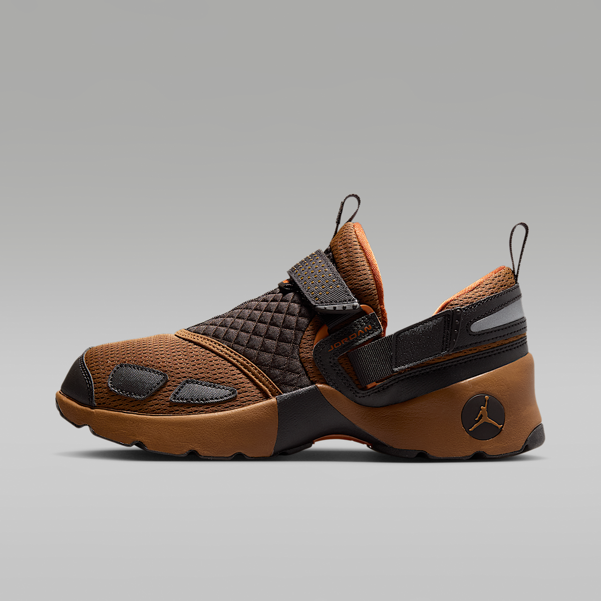 Trunner LX Shoes