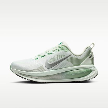 Vomero 18 Road Running Shoes