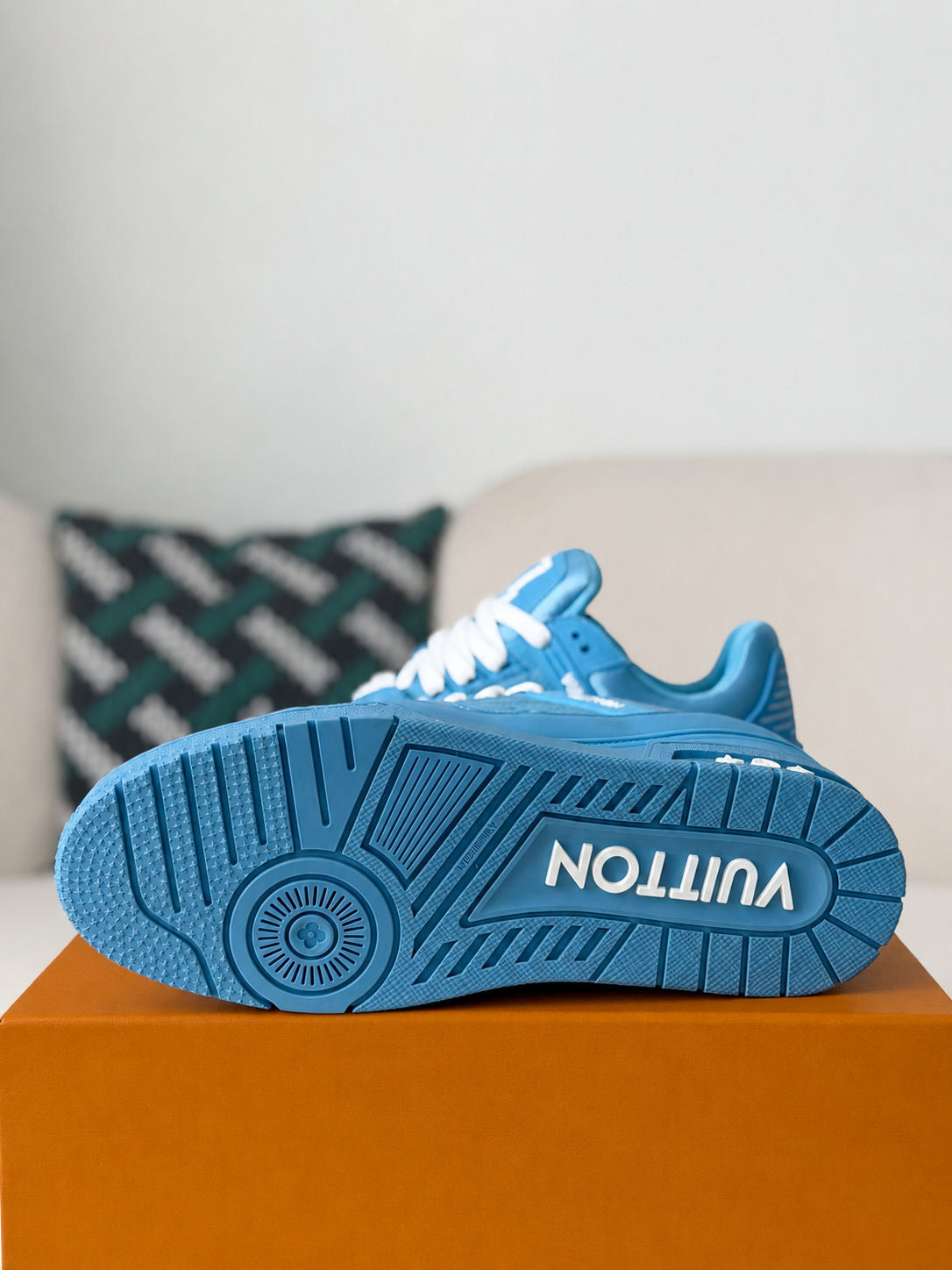 LV Trainer Blue Collection