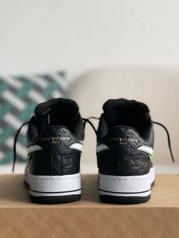 LV x Air Force 1 07 Low By Virgil Abloh Black/White Sneakers