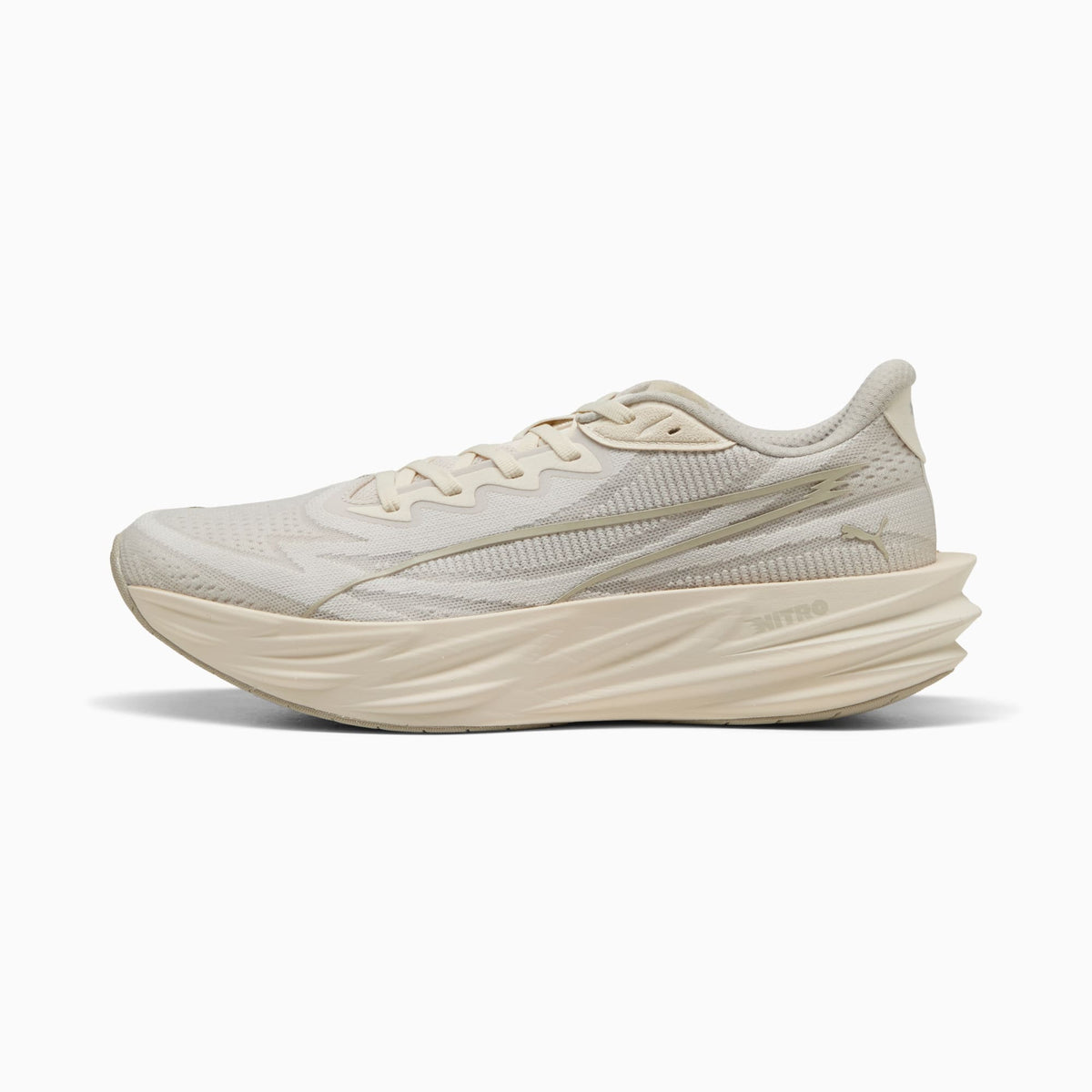 Deviate Pure NITRO Running Shoes