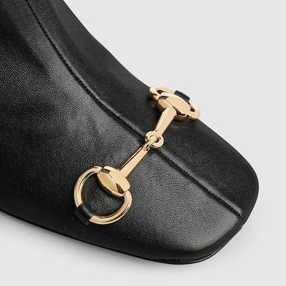 Signora Ankle Booties