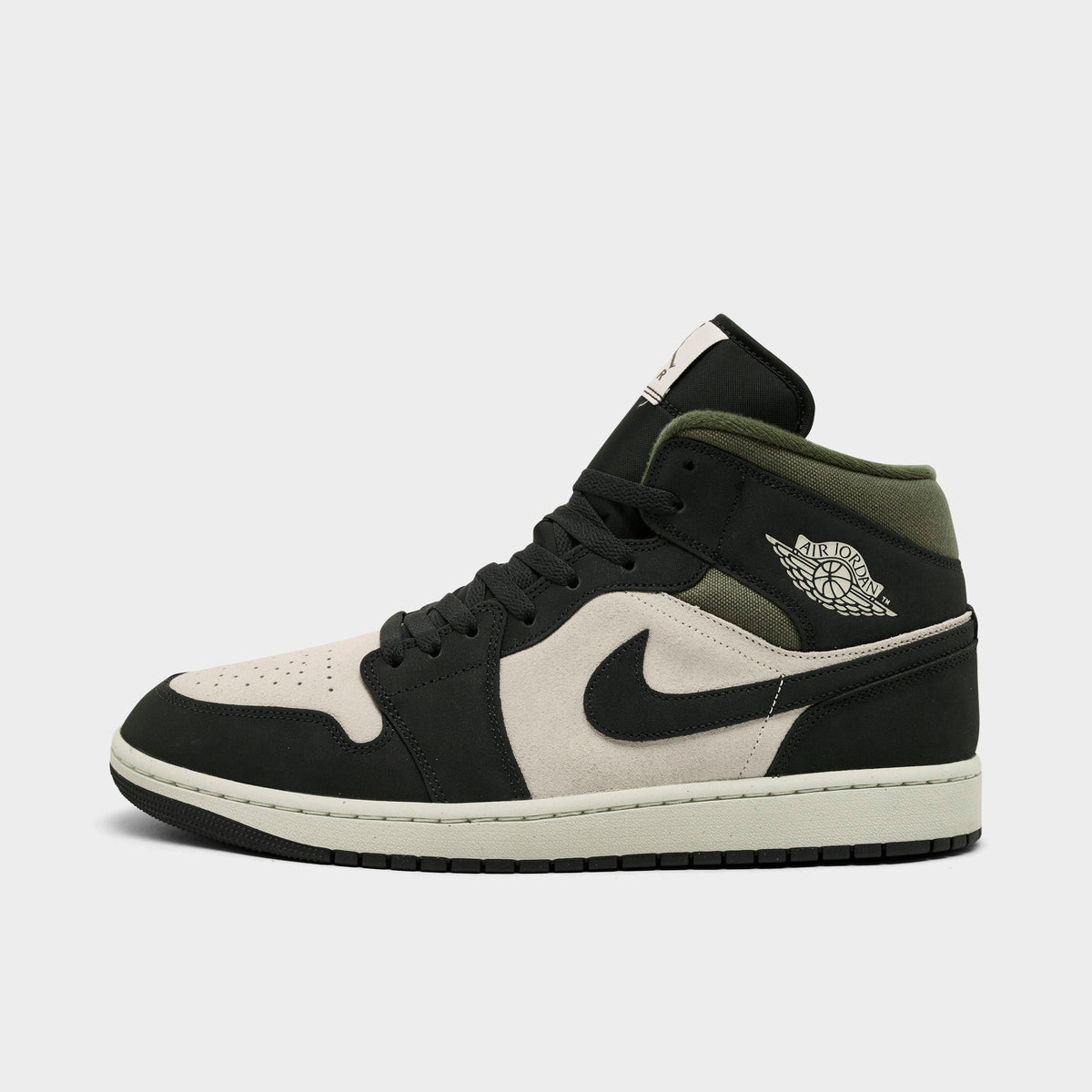 Air Retro 1 Mid SE Casual Shoes
