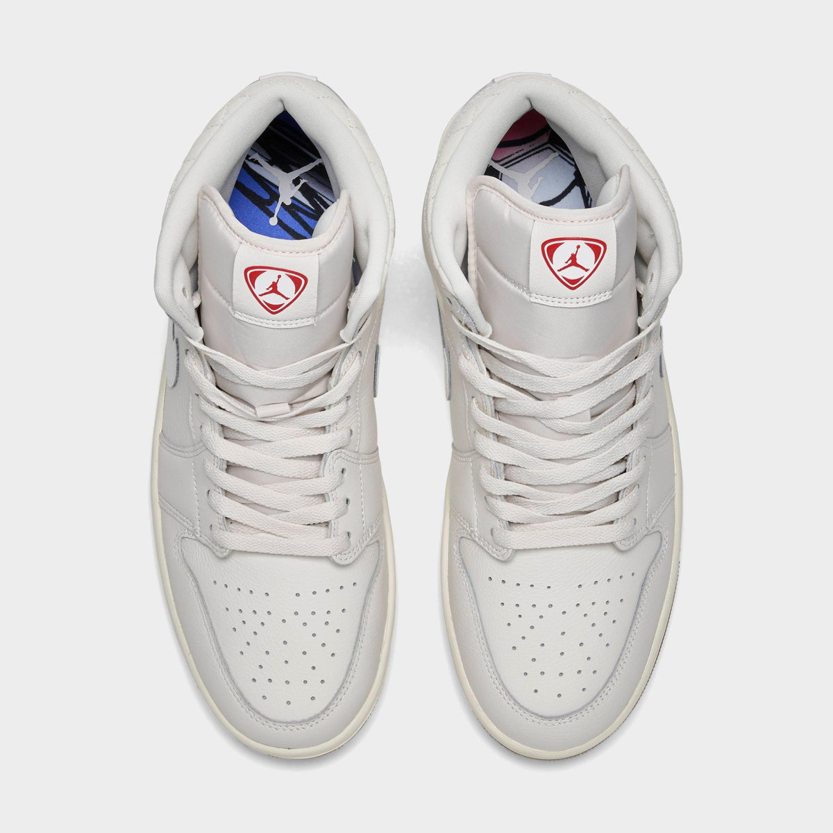 Air Retro 1 Mid SE Casual Shoes