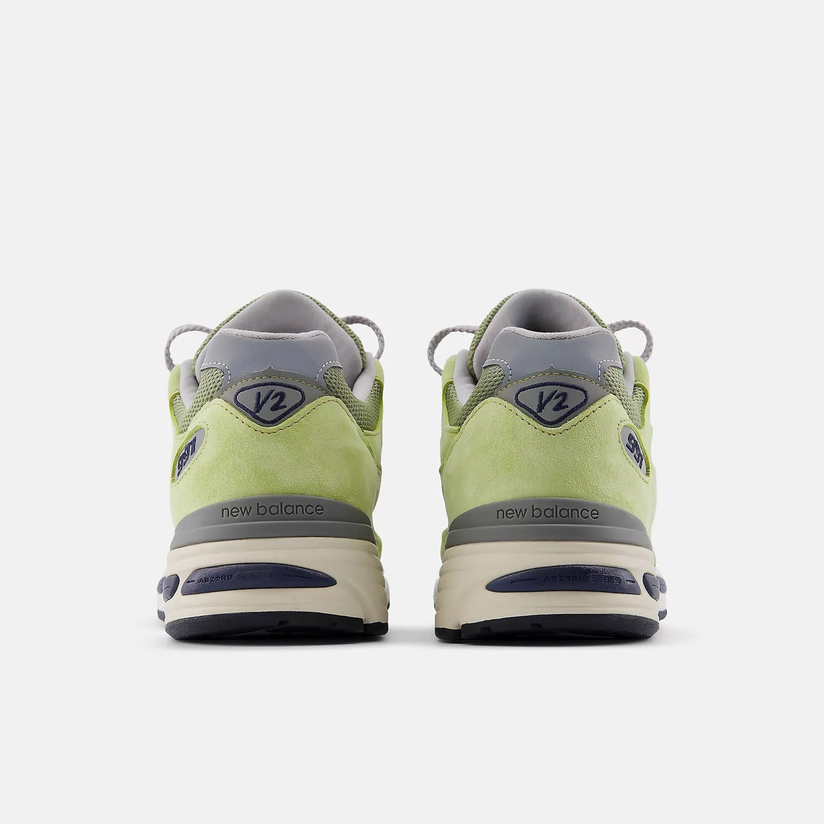 Unisex 991v2 Lifestyle Sneakers
