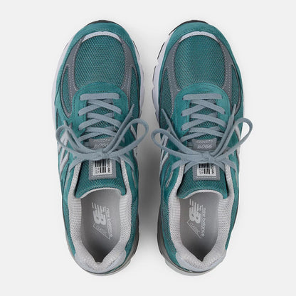 Unisex 990v4 Lifestyle Sneakers