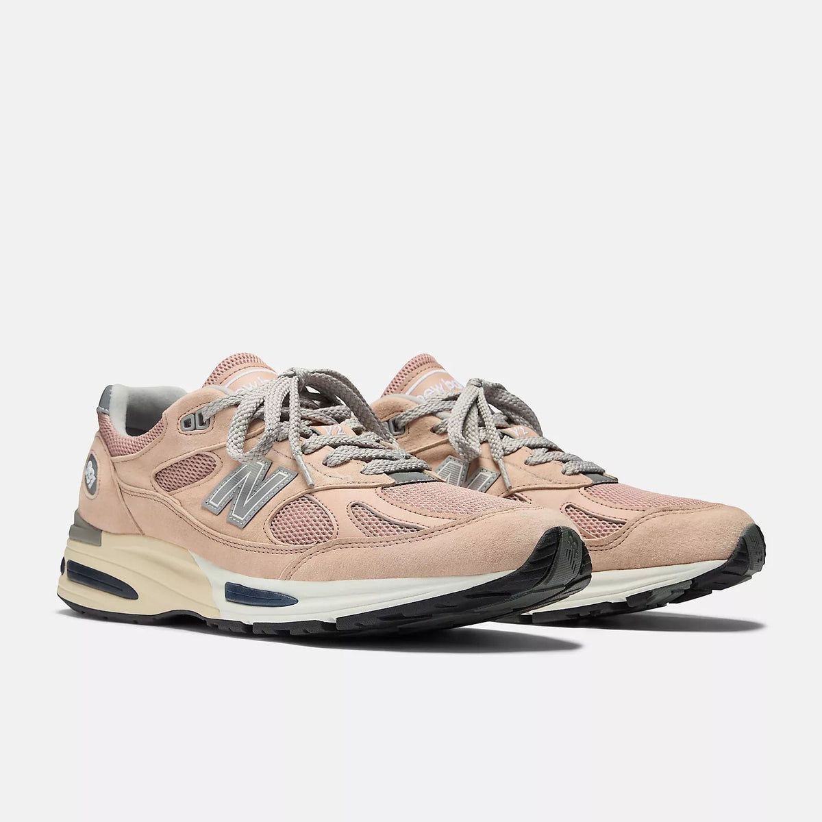 Unisex Made in UK 991v2 Lifestyle Sneakers