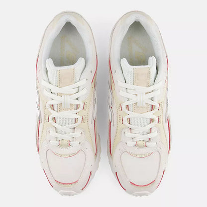 Unisex 204L Lifestyle Sneakers