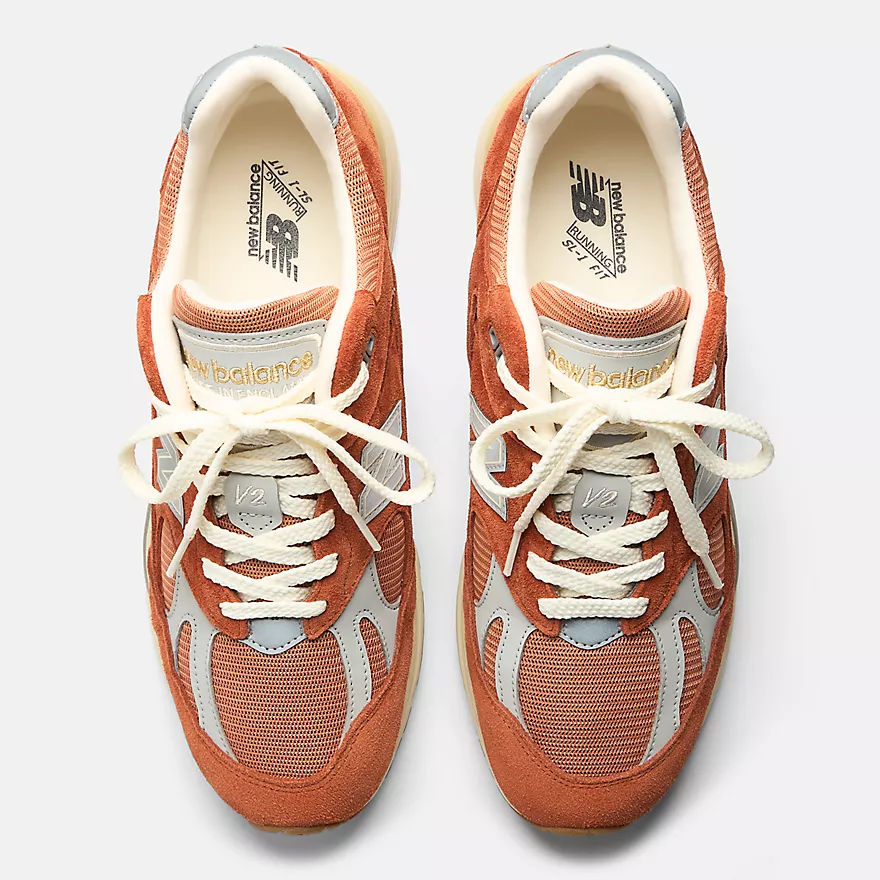 Unisex 991v2 Lifestyle Sneakers