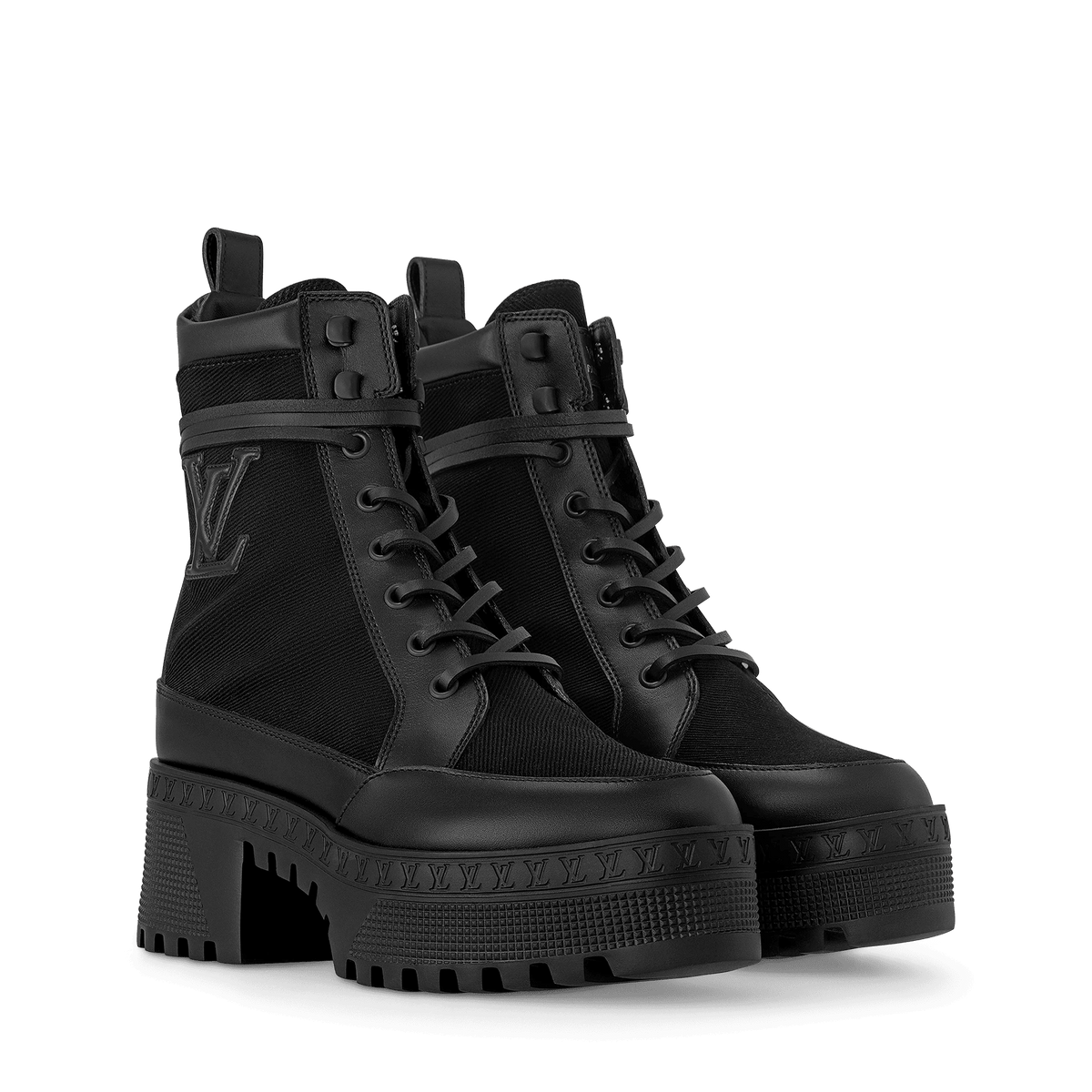 Laureate Platform Desert Boot Black 1AC7RU