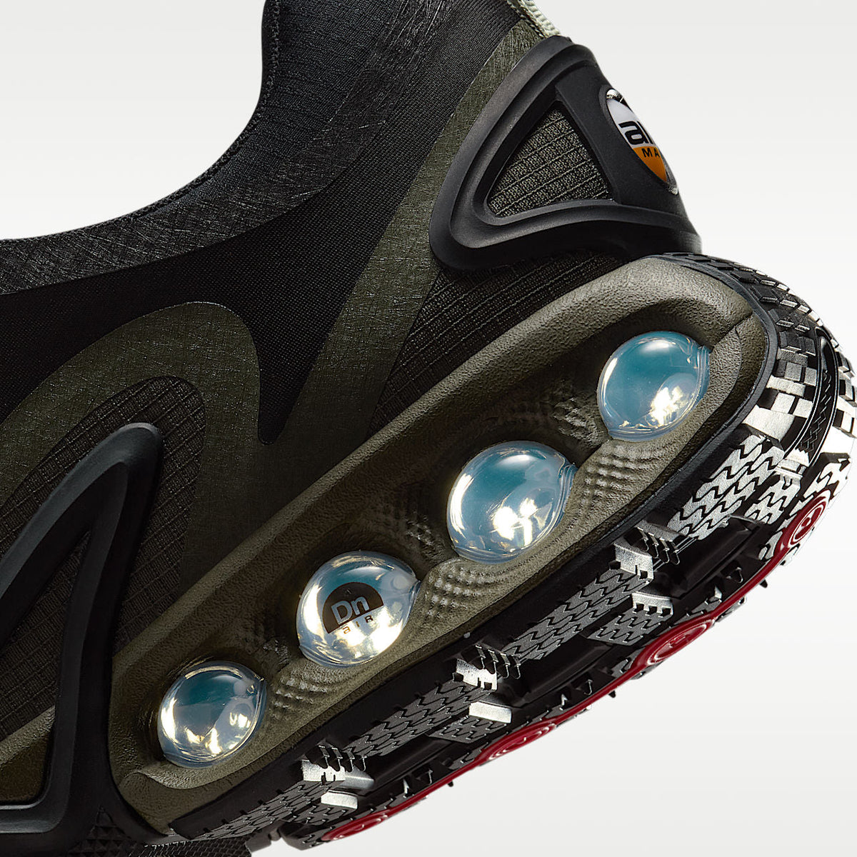 Air Max Dn Roam Shoes Black/Cargo Khaki/Stone/Metallic Silver