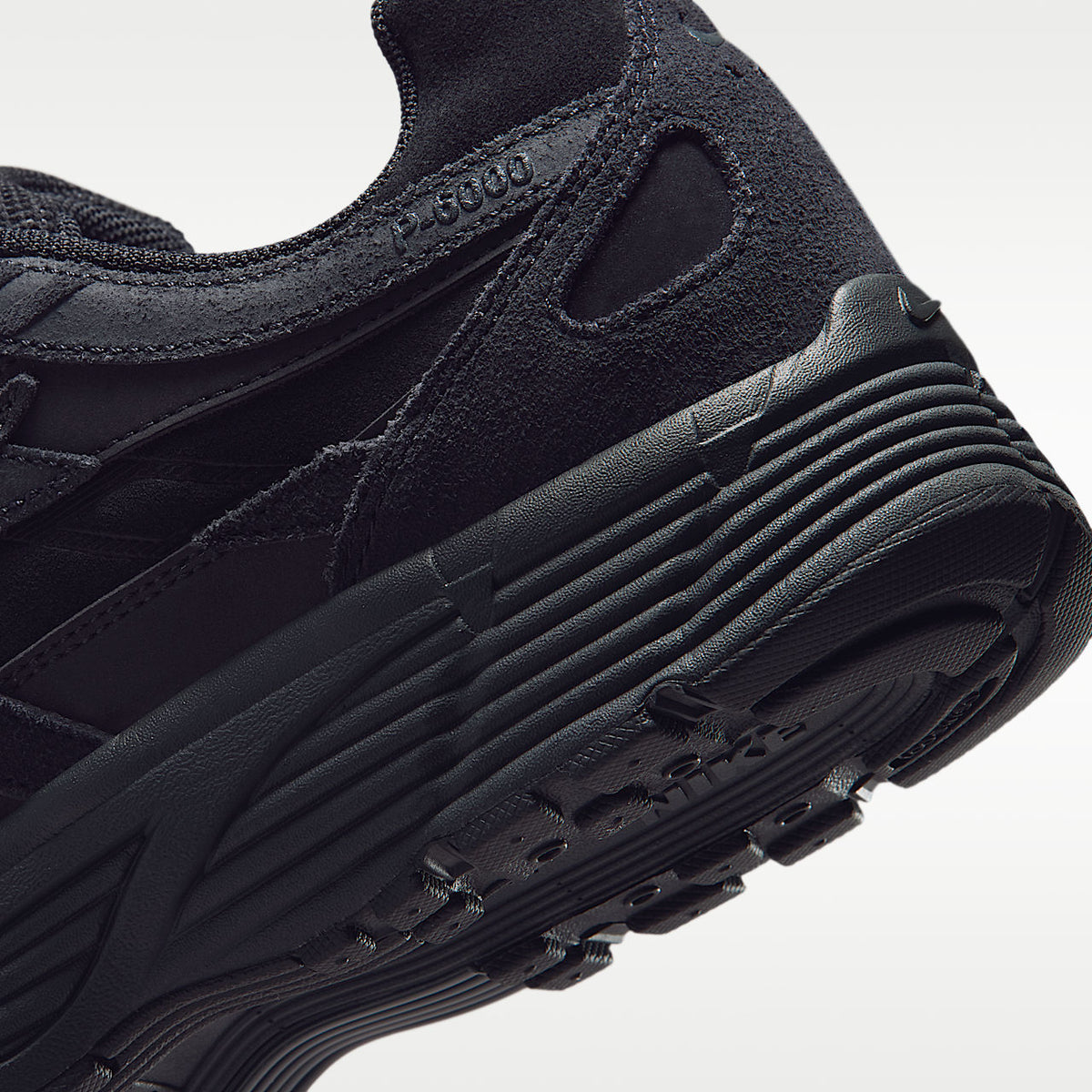P-6000 SE Reflective Shoes Off Noir/Black/Anthracite