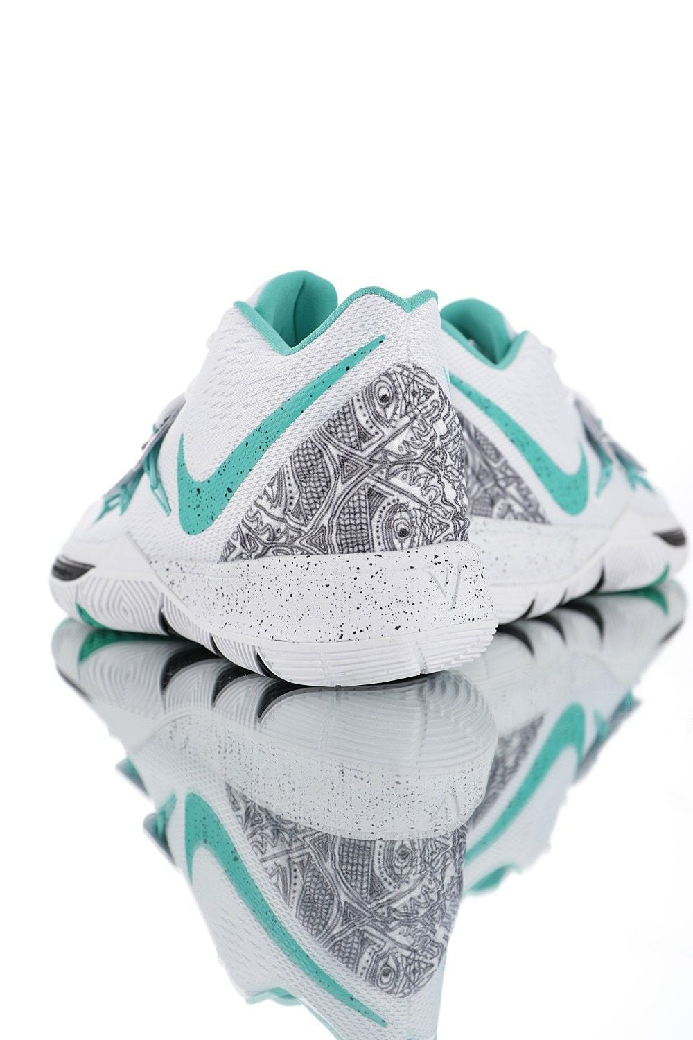 Kyrie 5 Generation Basketball Shoes