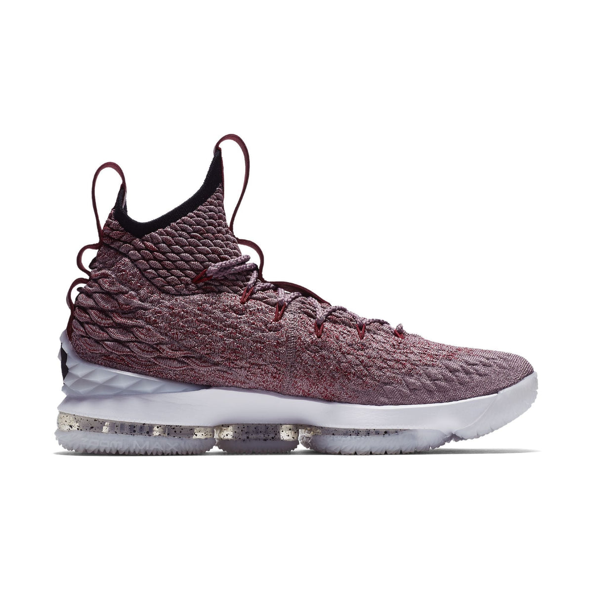 Lebron 15 Basketball Shoes