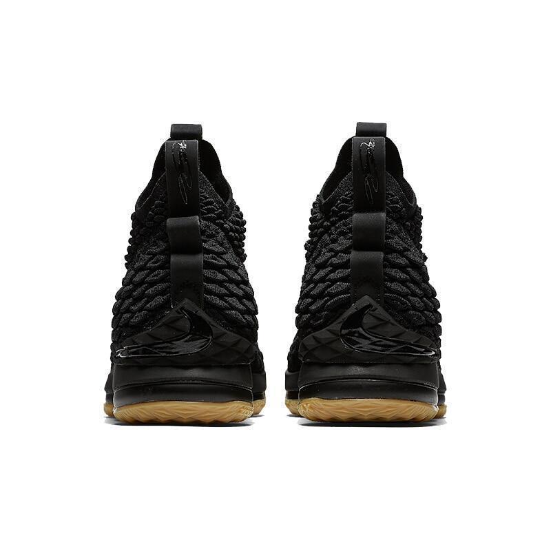 Lebron 15 Basketball Shoes